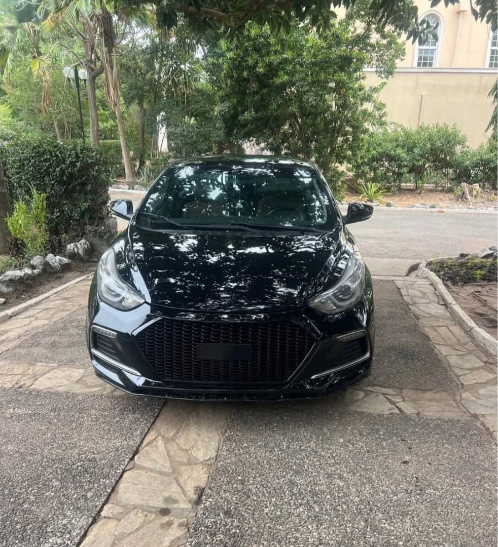Hyundai Elantra SPAC — photo 1