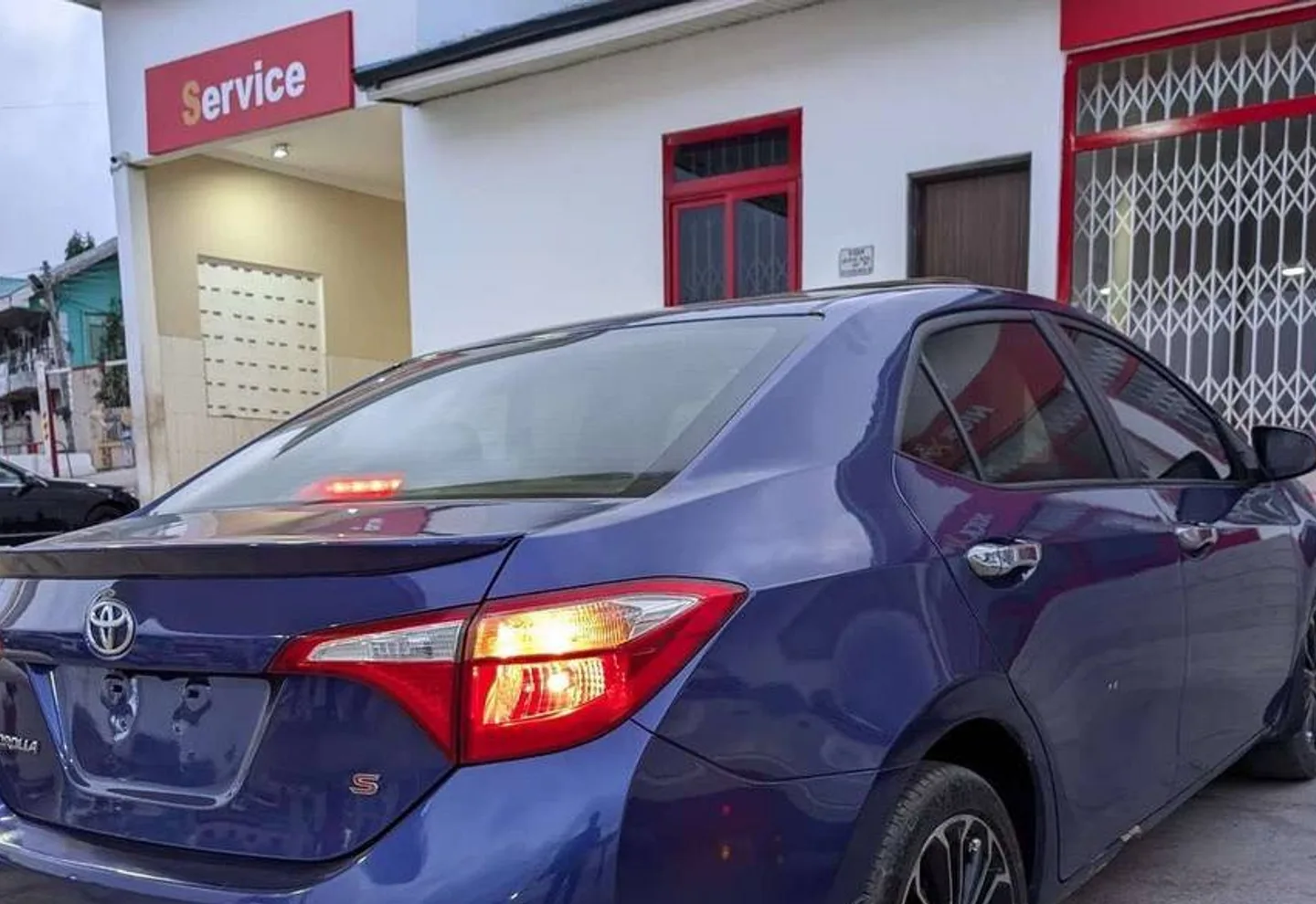 Toyota Corolla S — view photo 4