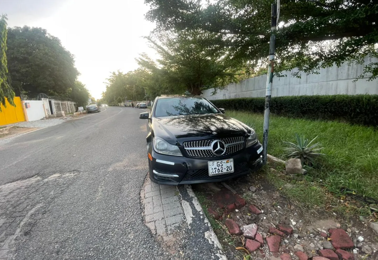 Benz C300 4matic — photo 1