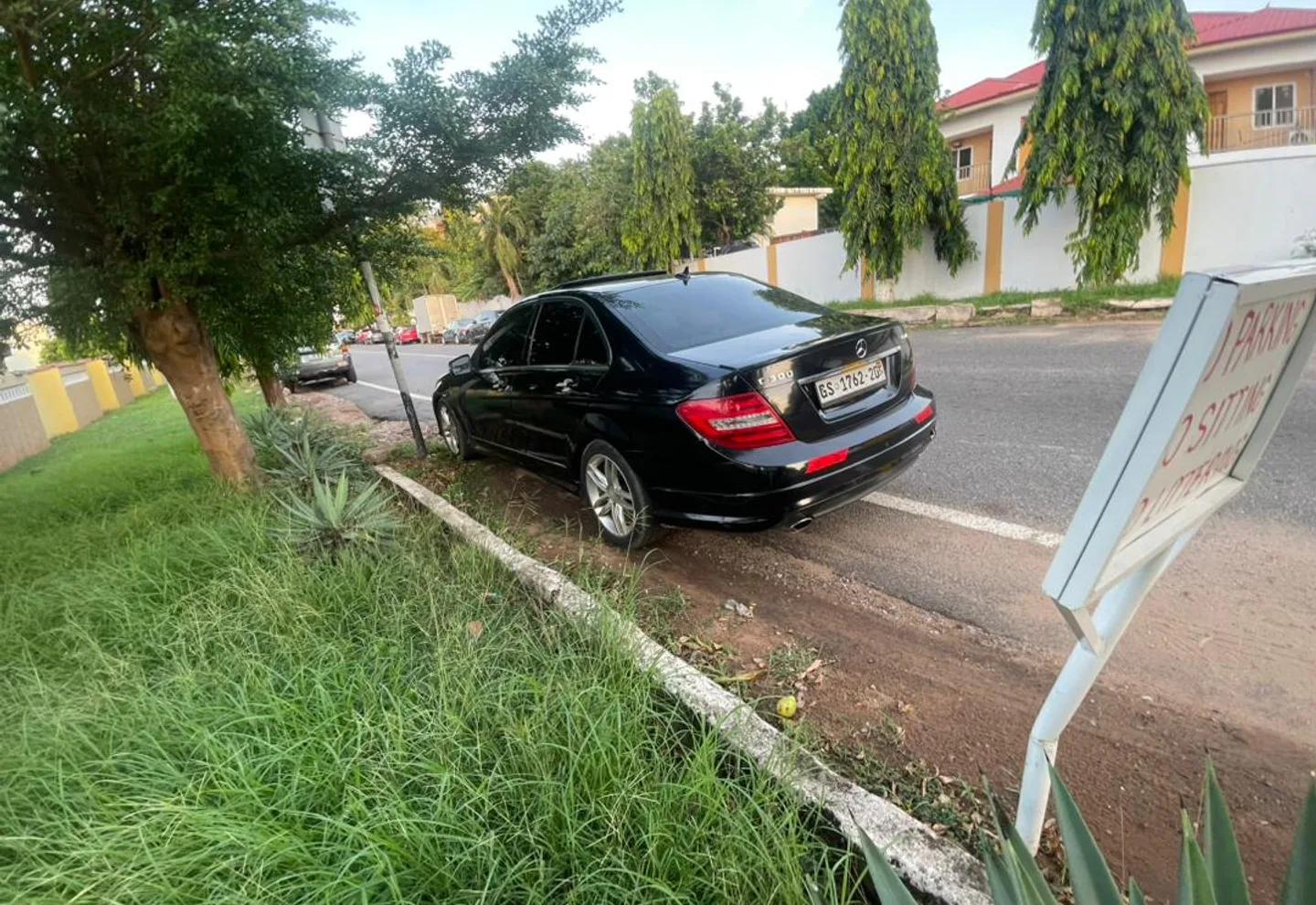 Benz C300 4matic — view photo 5