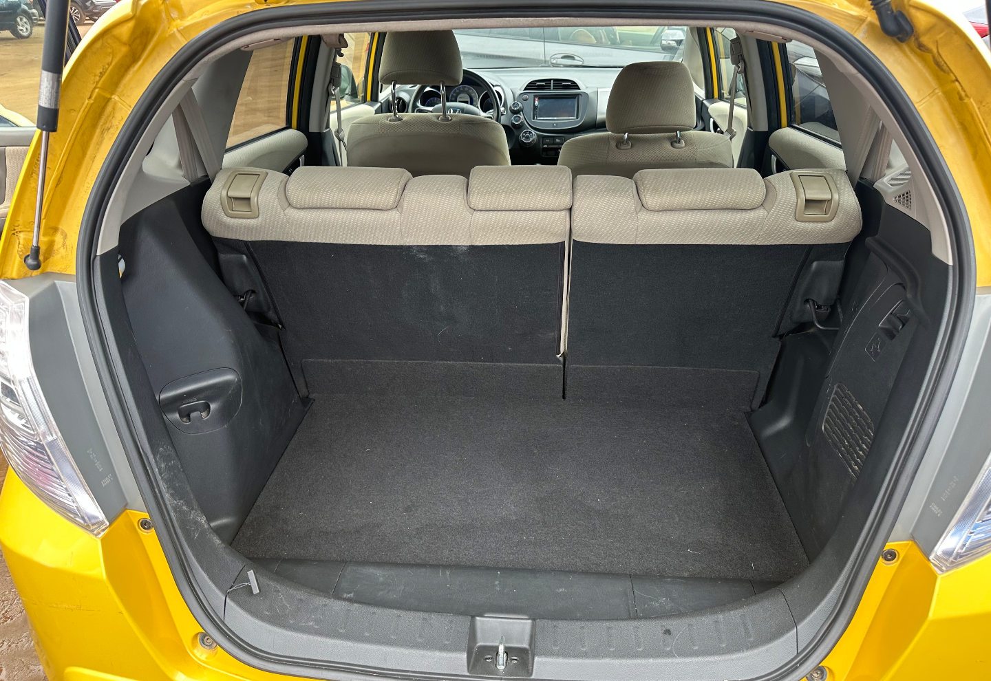 Honda Fit — view photo 3