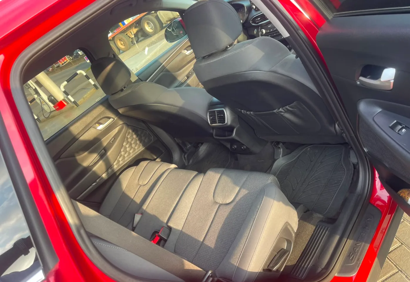 Hyundai Santafe — view photo 4