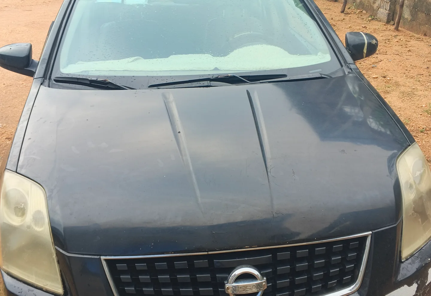 Nissan Sentra — photo 1