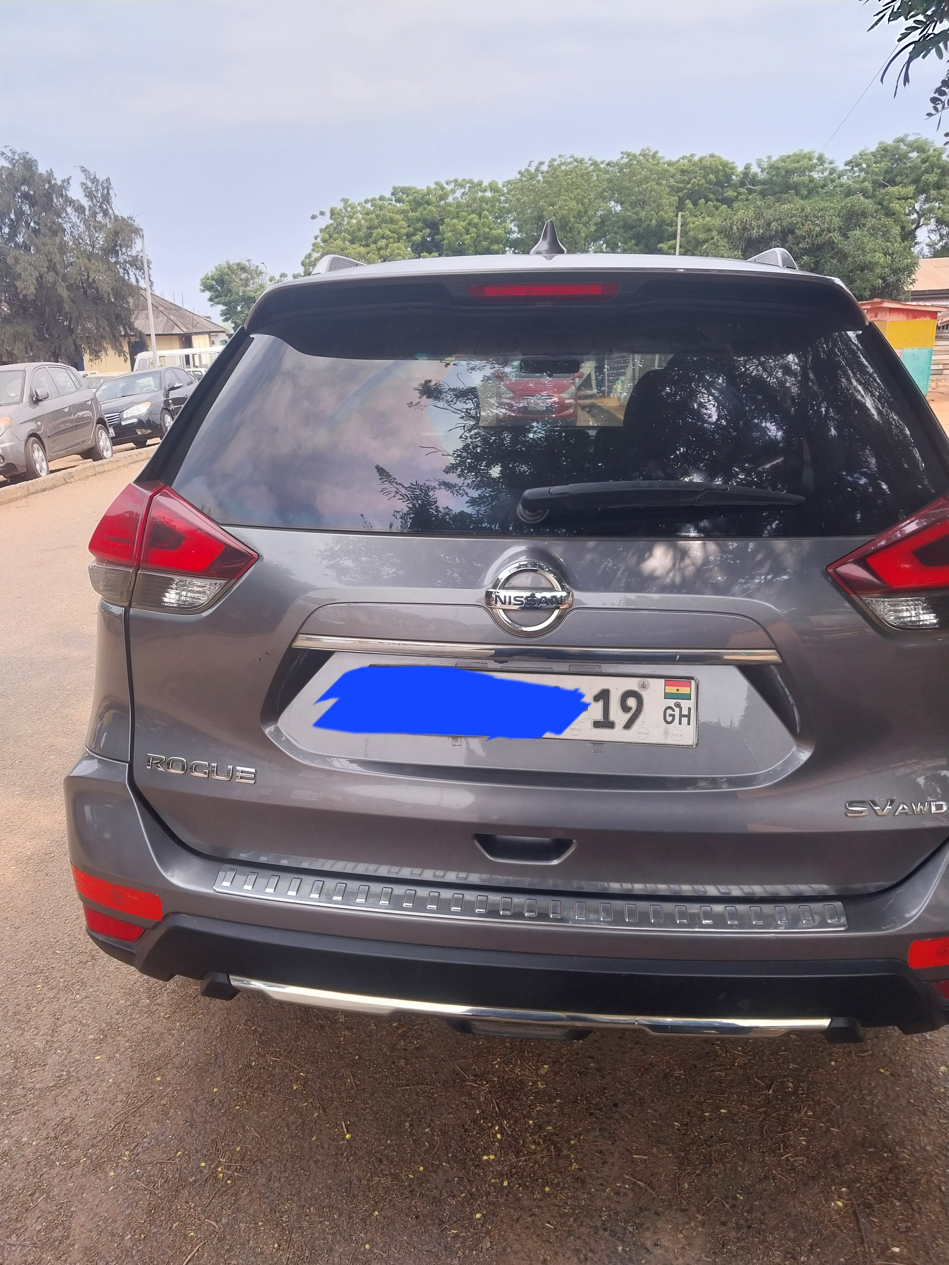 Nissan Rogue — view photo 5