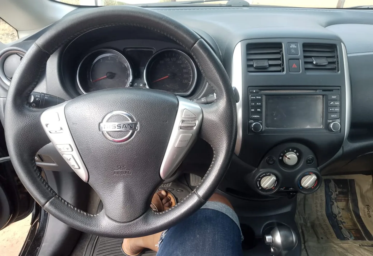 Nissan Versa Note — view photo 2