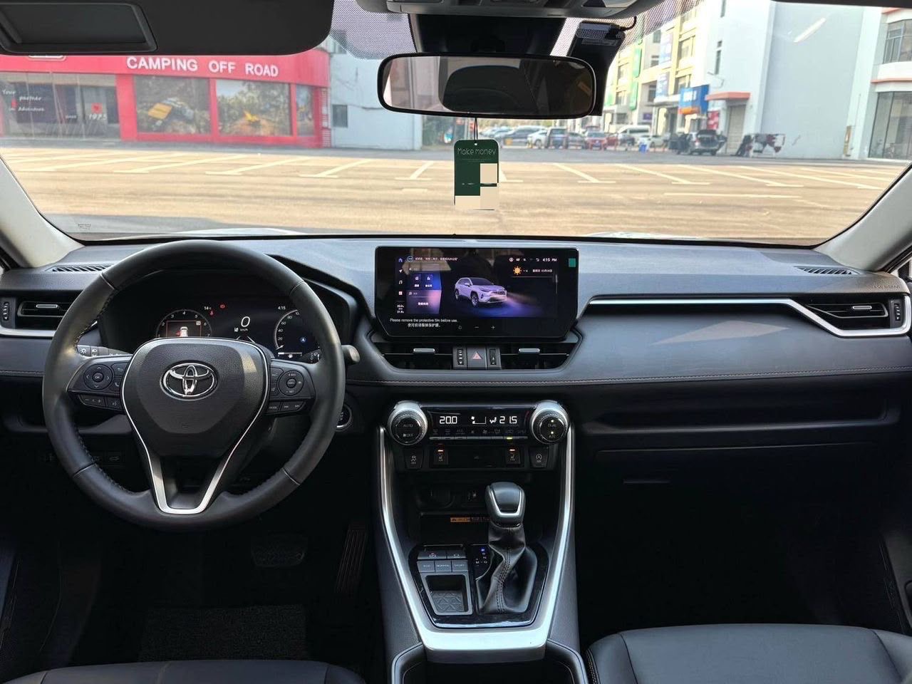 TOYOTA RAVA4 — view photo 3