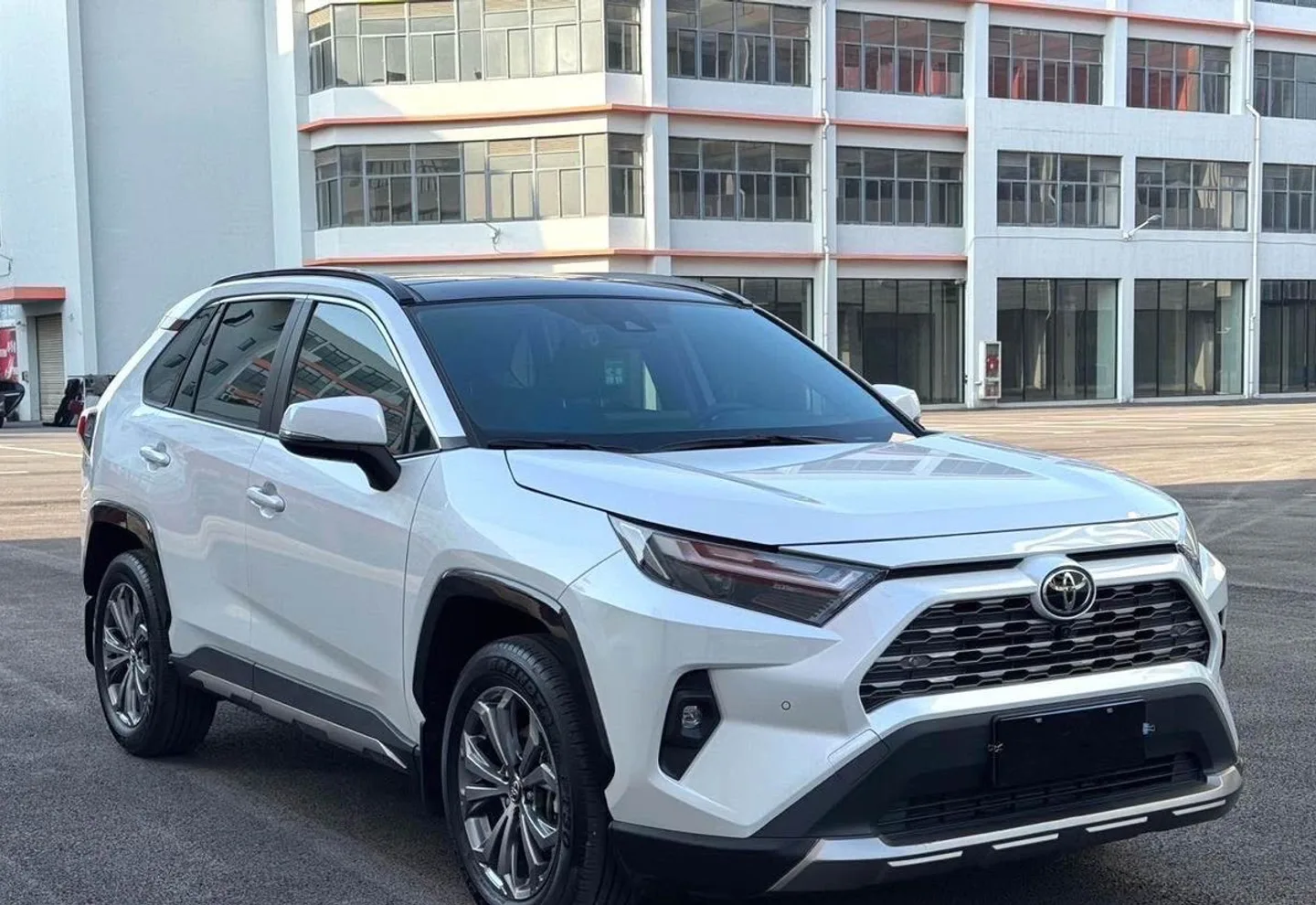 TOYOTA RAVA4 — view photo 4