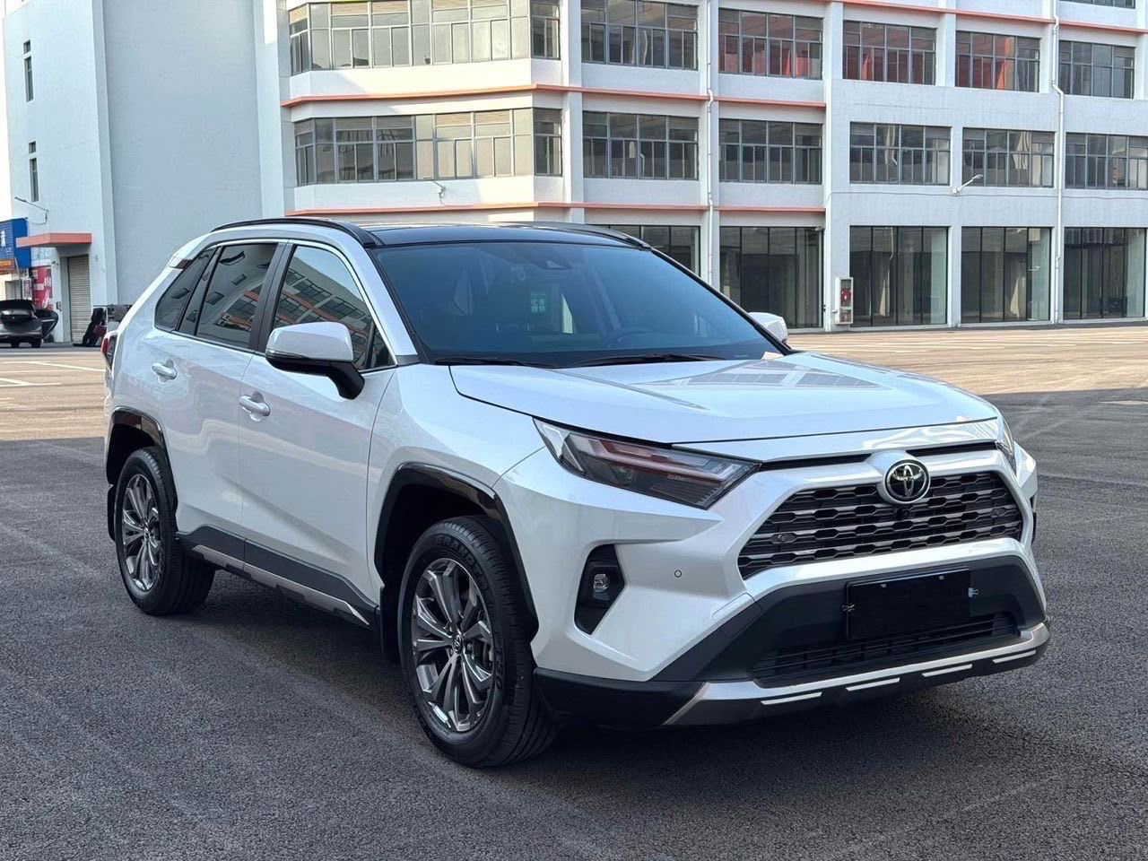 TOYOTA RAVA4 — view photo 4