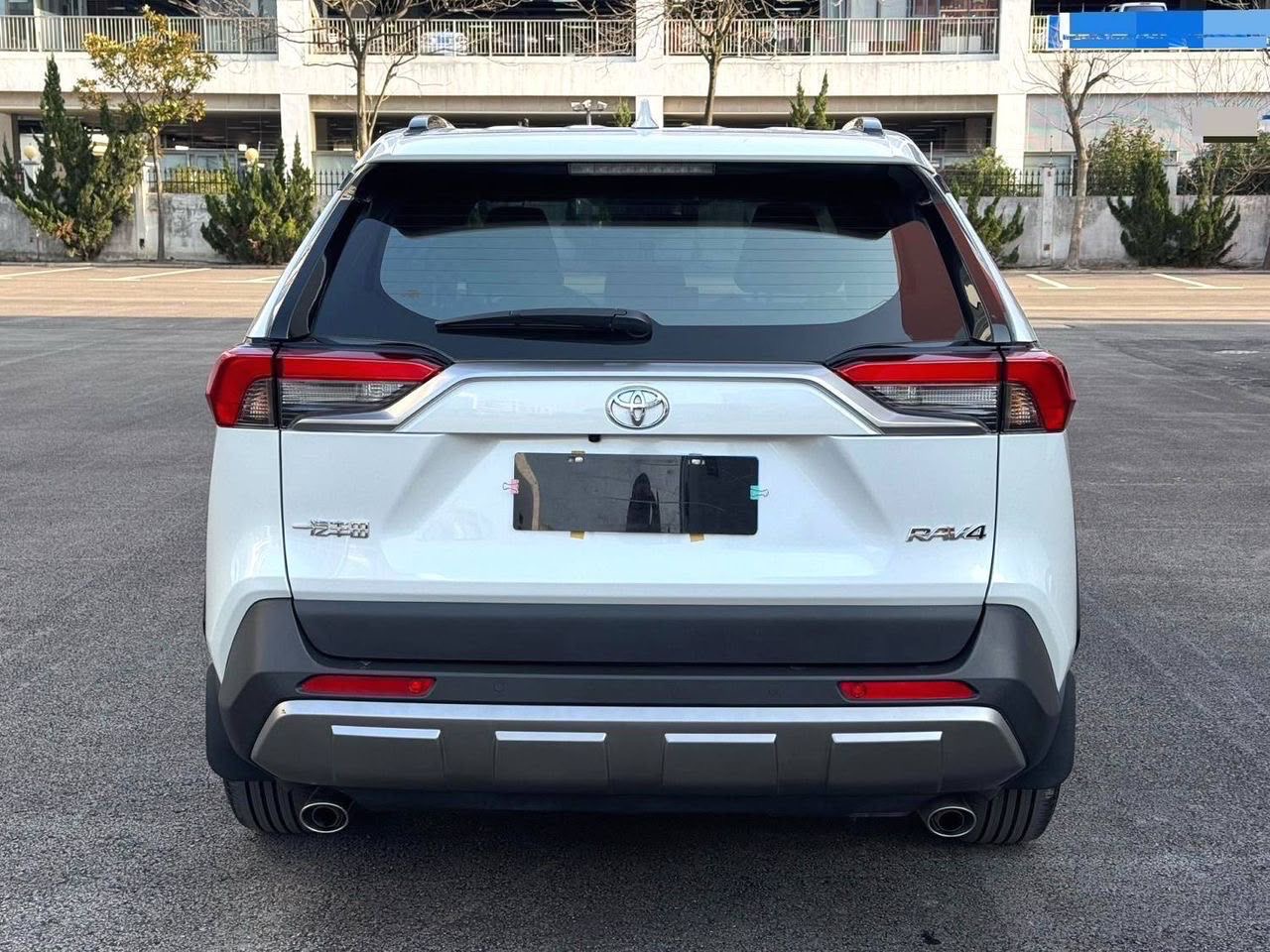 TOYOTA RAVA4 — view photo 6