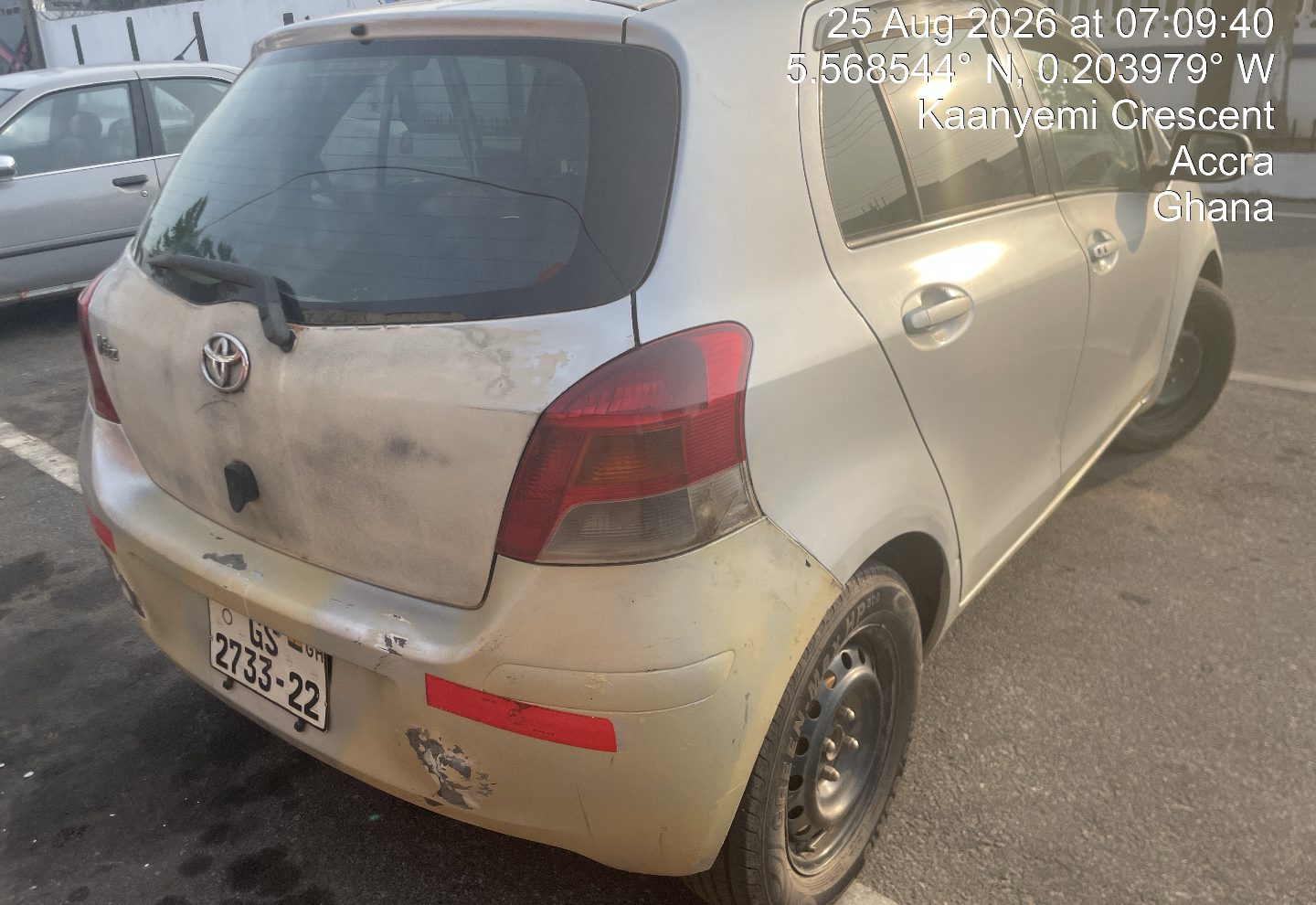 Toyota Vitz — view photo 2