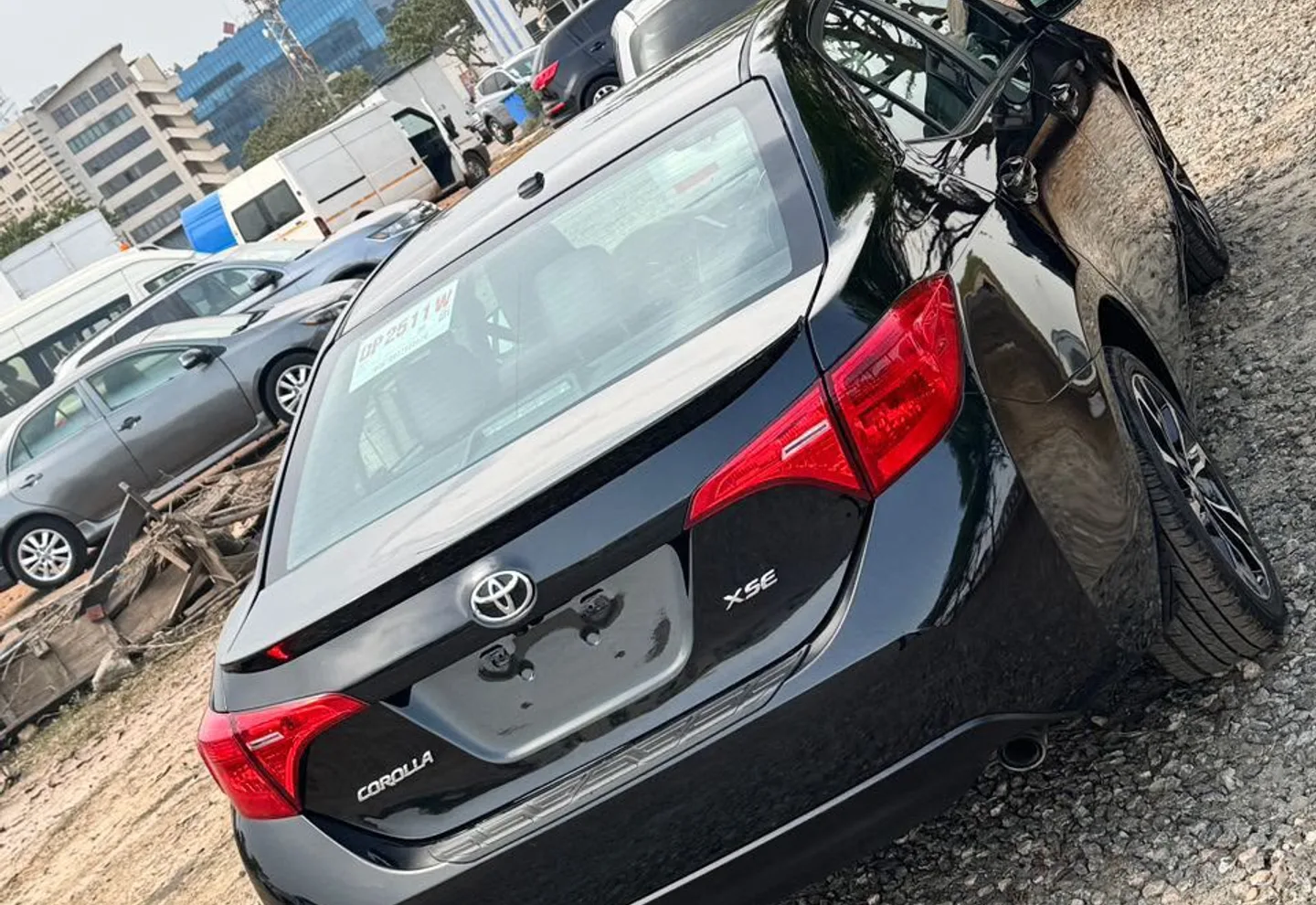 Toyota Corolla 2019 XSE — view photo 3