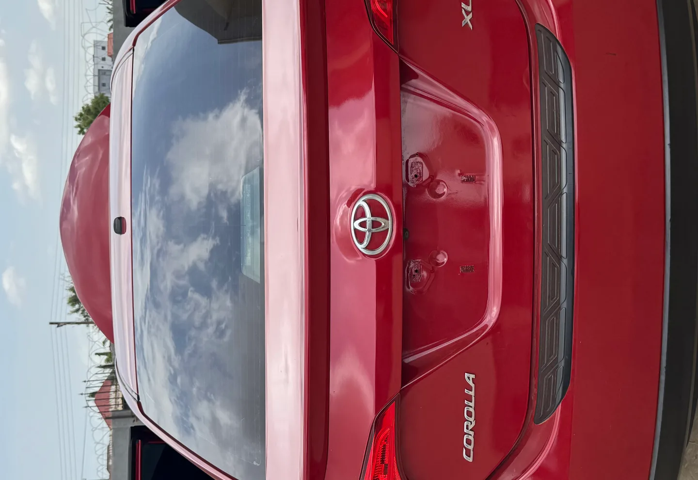 Toyota Corolla — view photo 2