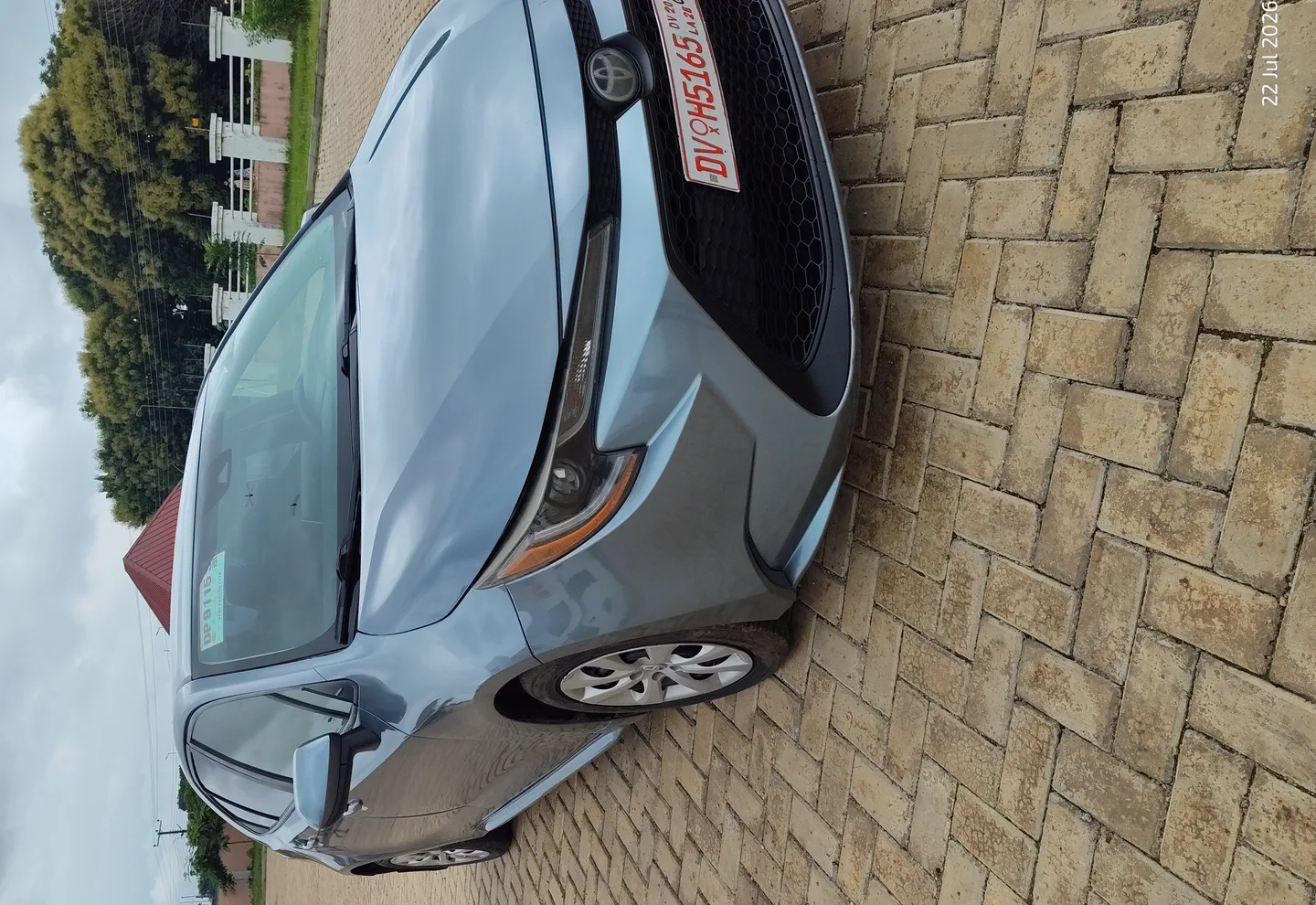 Toyota Corolla — photo 1