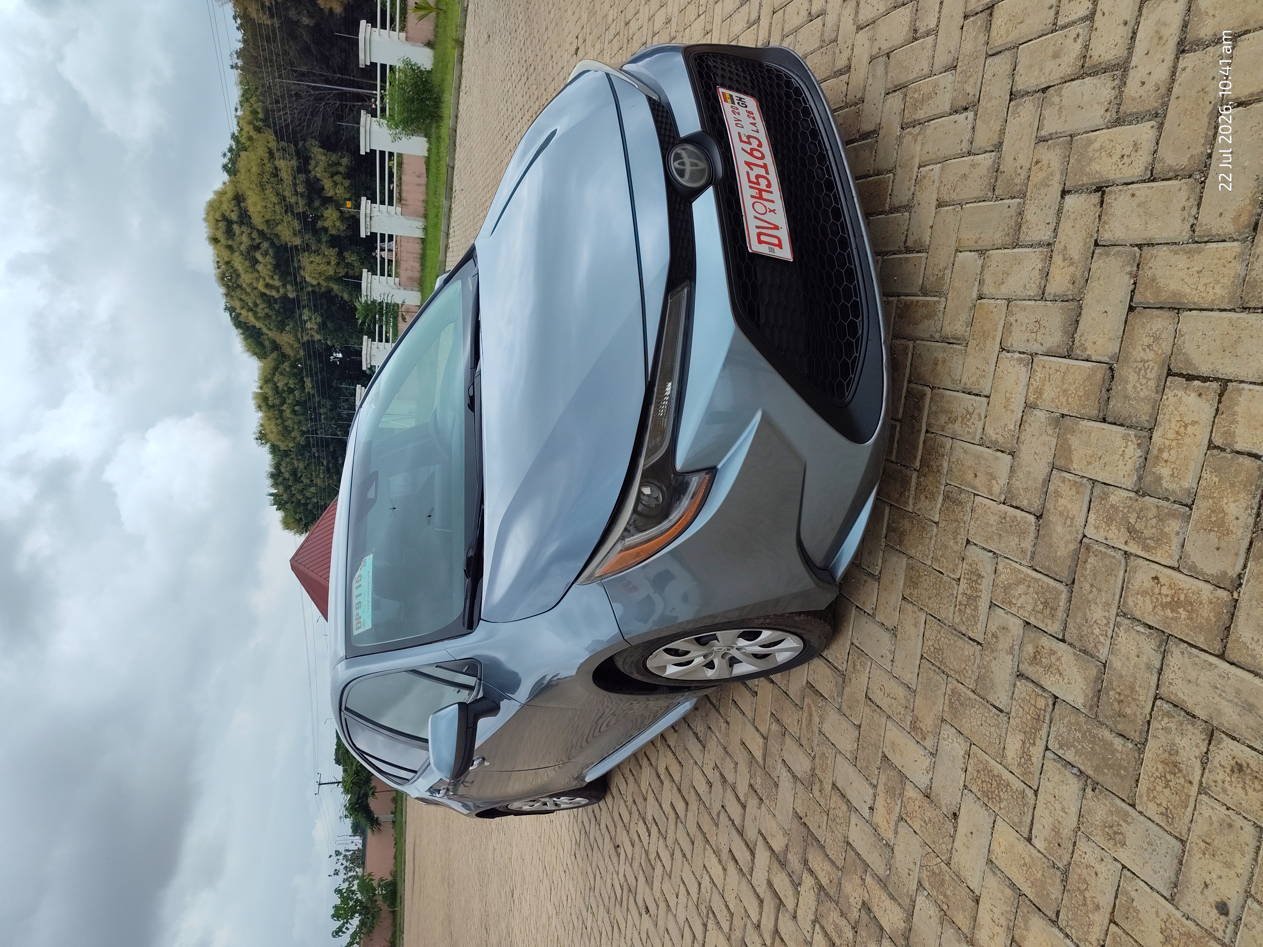 Toyota Corolla — photo 1