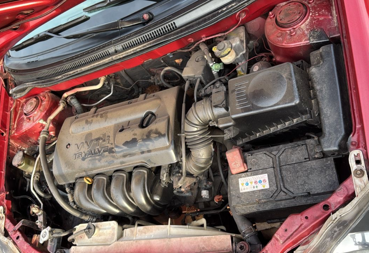 Toyota Corolla — view photo 2