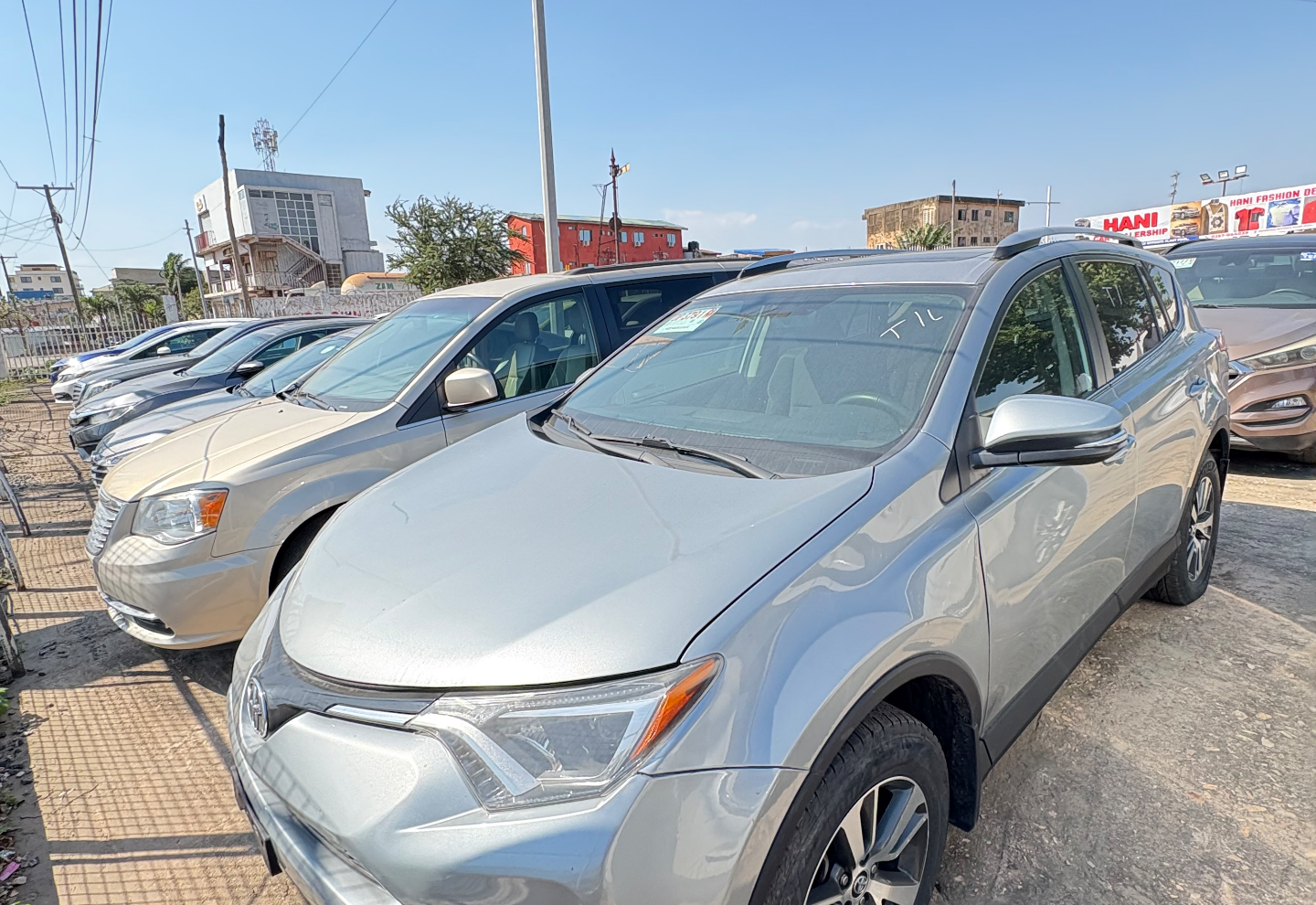 Toyota Rav4 — photo 1