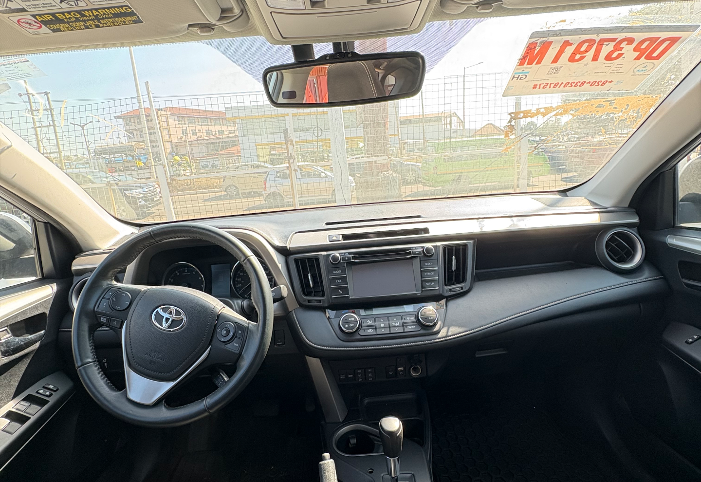Toyota Rav4 — view photo 2