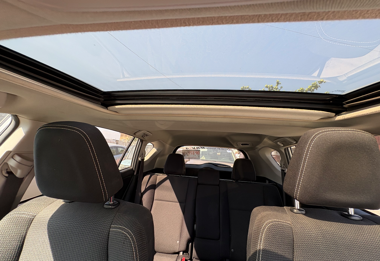 Toyota Rav4 — view photo 3