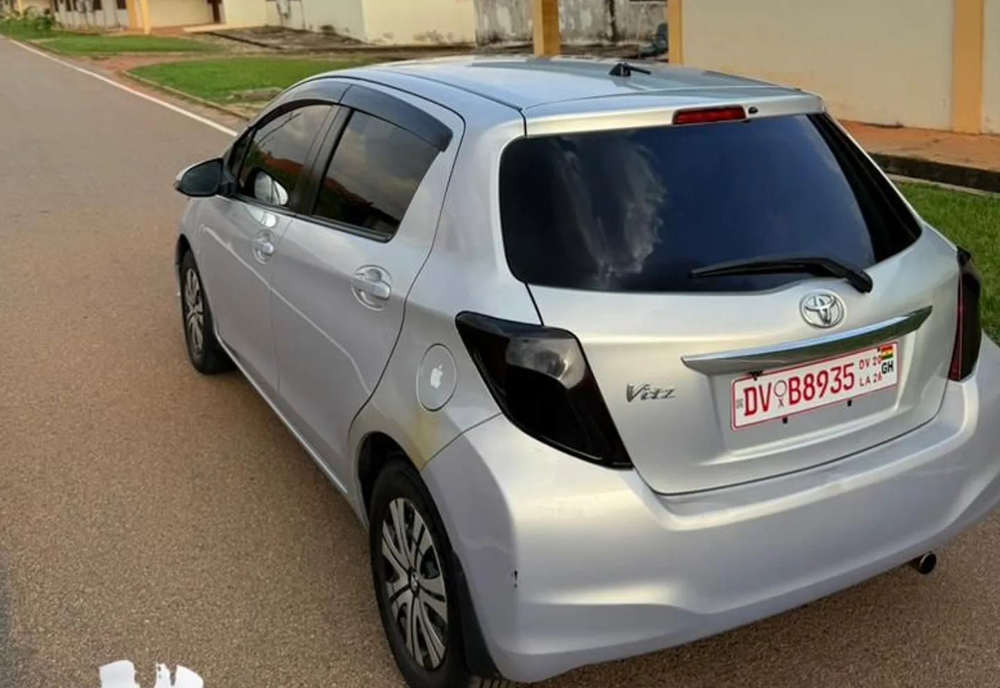 Toyota Vitz — view photo 4